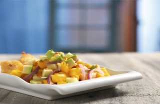 Cebiche de mango y palta
